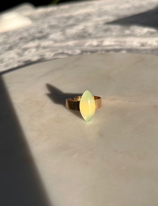 Jade gemstone - Ring